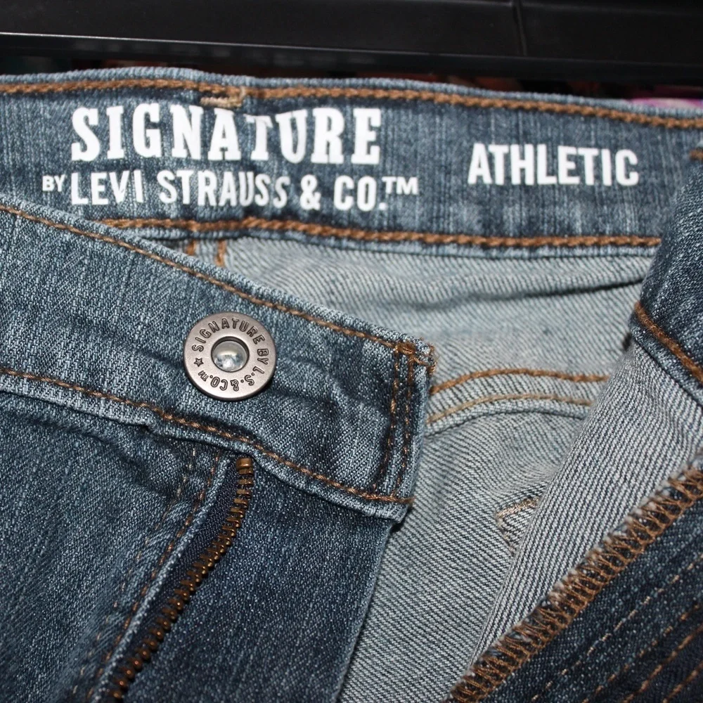 Signature by Levi Strauss signature by